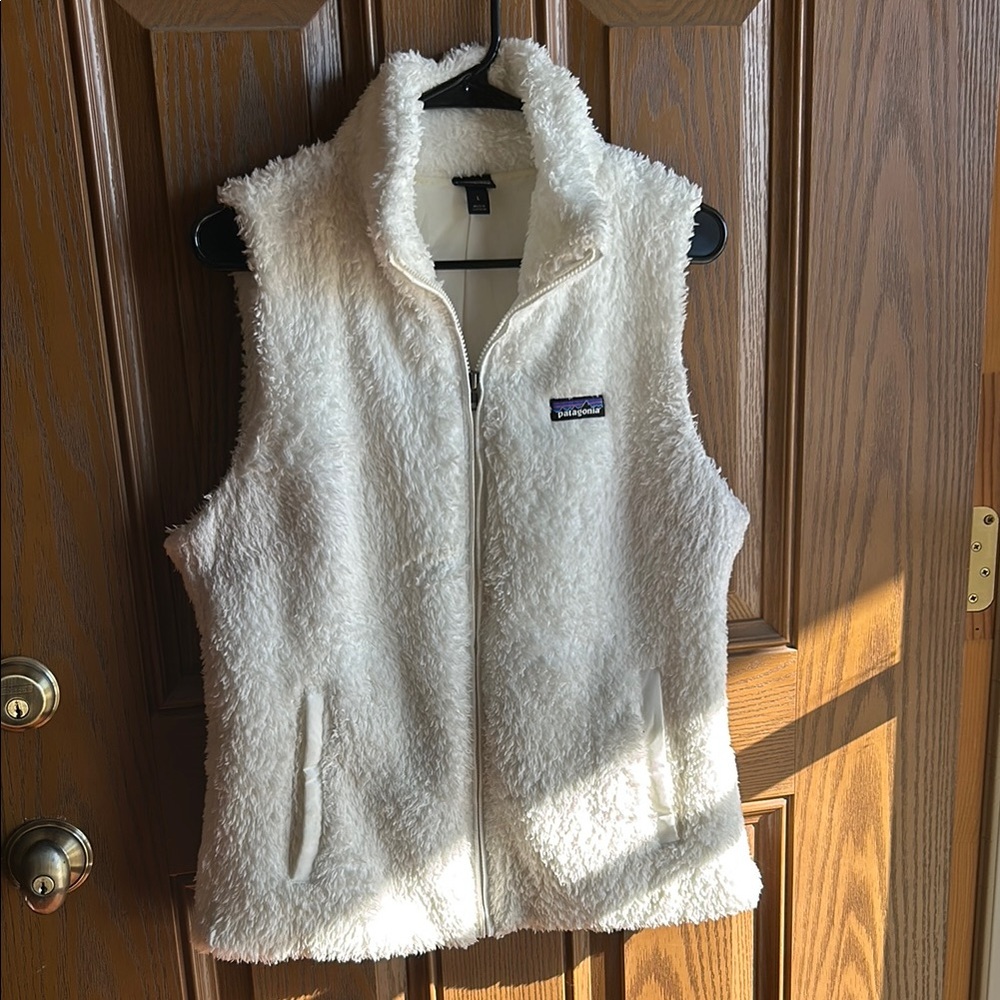 Patagonia White Fleece Vest